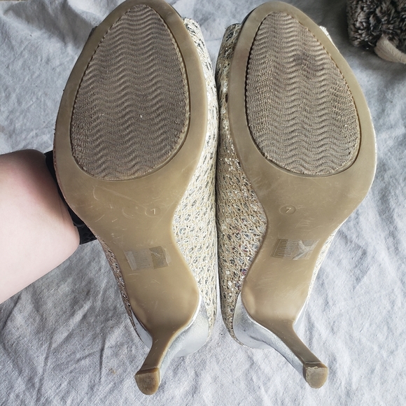 Coach Dress Heels Size 7 - Picture 4 of 4